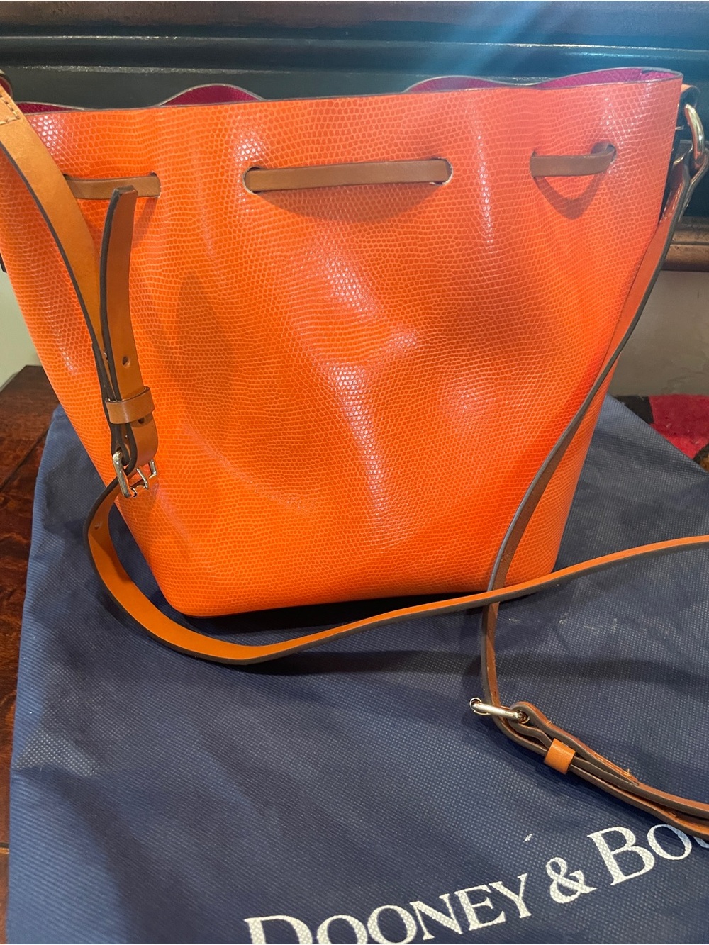 Dooney & Bourke crossbody tassel bag - Picture 2 of 6